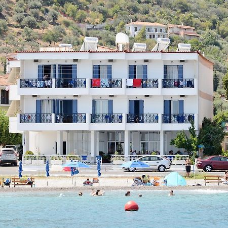 Hotel Blue Sea Tirós 外观 照片