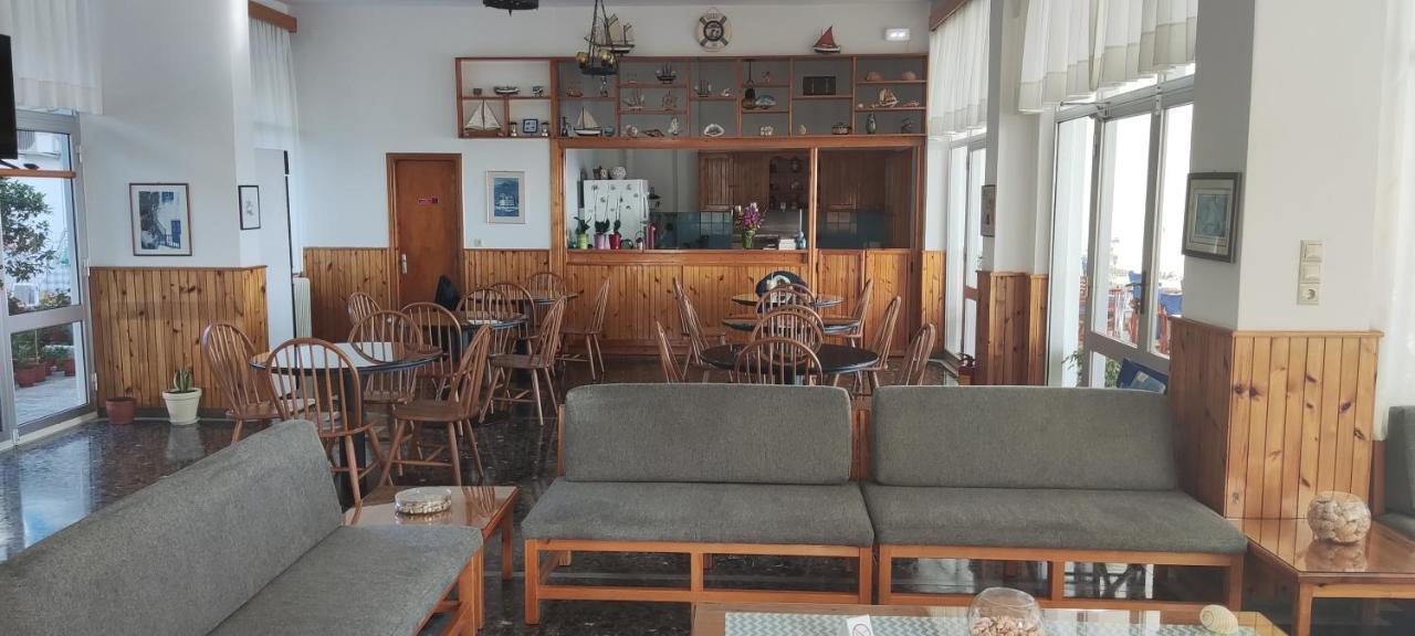 Hotel Blue Sea Tirós 外观 照片