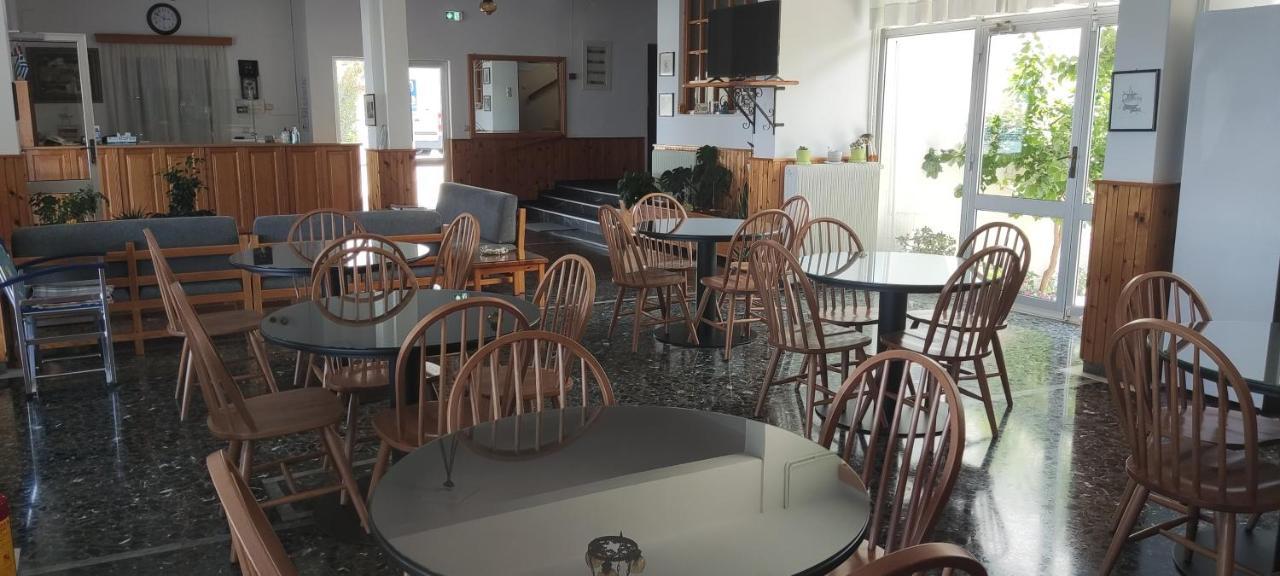 Hotel Blue Sea Tirós 外观 照片