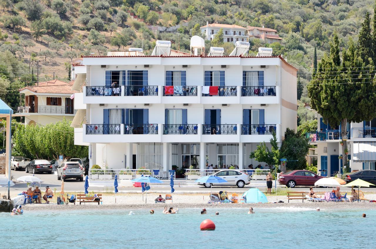 Hotel Blue Sea Tirós 外观 照片
