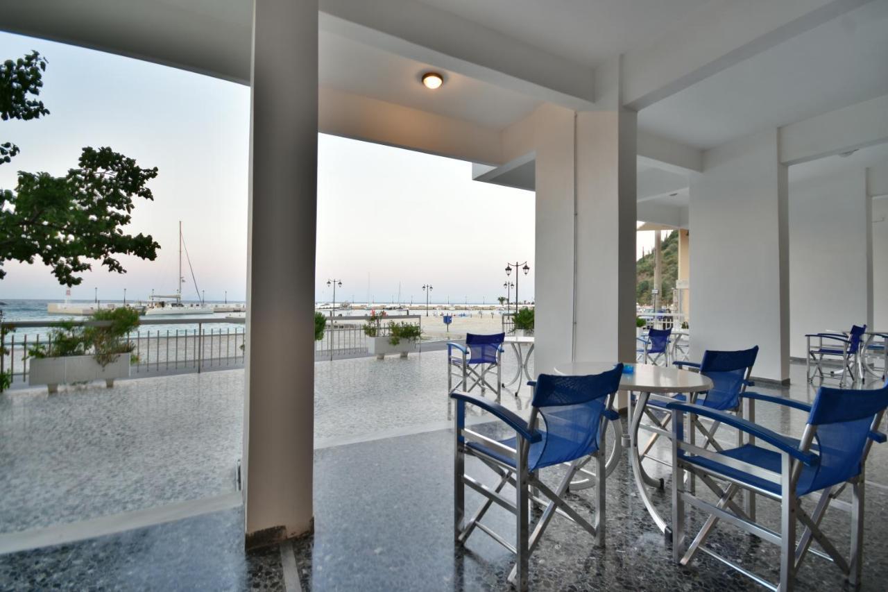 Hotel Blue Sea Tirós 外观 照片