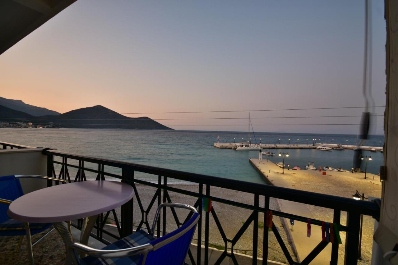Hotel Blue Sea Tirós 外观 照片